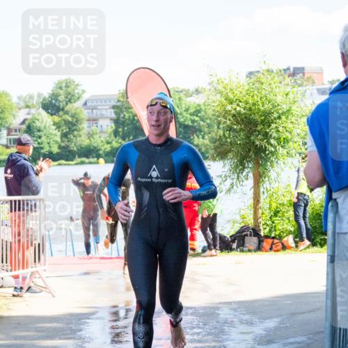 16.06.2024 - 7 Türme Triathlon MichiJ http://msf.ph/oto/6264897 16.06.2024 11:11:05 Schwimmen 43, 226, 246, 269, 277, 292, 297 meine-sportfotos.de