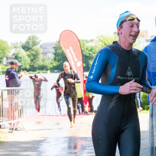 16.06.2024 - 7 Türme Triathlon MichiJ http://msf.ph/oto/6264902 16.06.2024 11:11:06 Schwimmen 43, 226, 246, 269, 277, 292, 297 meine-sportfotos.de