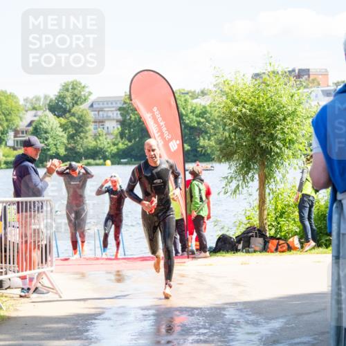 16.06.2024 - 7 Türme Triathlon MichiJ http://msf.ph/oto/6264903 16.06.2024 11:11:06 Schwimmen 43, 226, 246, 269, 277, 292, 297 meine-sportfotos.de