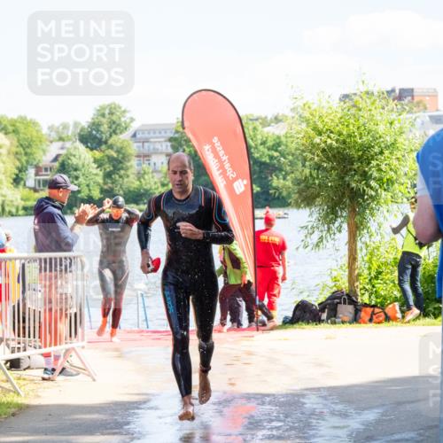 16.06.2024 - 7 Türme Triathlon MichiJ http://msf.ph/oto/6264909 16.06.2024 11:11:07 Schwimmen 43, 226, 246, 269, 277, 292, 297 meine-sportfotos.de