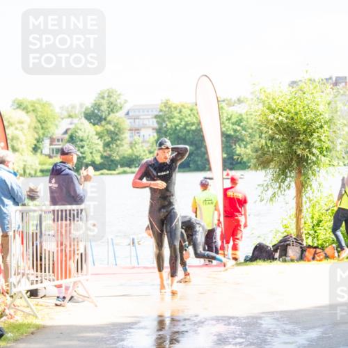 16.06.2024 - 7 Türme Triathlon MichiJ http://msf.ph/oto/6264920 16.06.2024 11:11:10 Schwimmen 43, 226, 269, 277, 292, 297 meine-sportfotos.de
