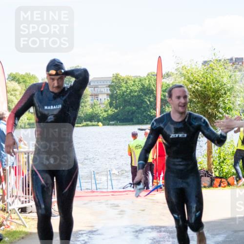 16.06.2024 - 7 Türme Triathlon MichiJ http://msf.ph/oto/6264936 16.06.2024 11:11:13 Schwimmen 43, 226, 277, 292, 297 meine-sportfotos.de