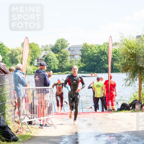 16.06.2024 - 7 Türme Triathlon MichiJ http://msf.ph/oto/6264950 16.06.2024 11:11:32 Schwimmen 43, 44, 159, 192, 226, 249, 273, 277, 297 meine-sportfotos.de