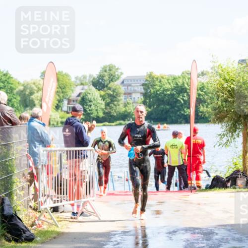 16.06.2024 - 7 Türme Triathlon MichiJ http://msf.ph/oto/6264953 16.06.2024 11:11:33 Schwimmen 43, 44, 159, 192, 226, 249, 273, 277 meine-sportfotos.de
