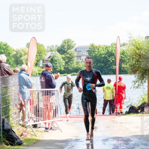 16.06.2024 - 7 Türme Triathlon MichiJ http://msf.ph/oto/6264956 16.06.2024 11:11:33 Schwimmen 43, 44, 159, 192, 226, 249, 273, 277 meine-sportfotos.de