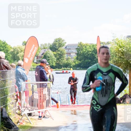 16.06.2024 - 7 Türme Triathlon MichiJ http://msf.ph/oto/6264973 16.06.2024 11:11:38 Schwimmen 43, 44, 159, 180, 192, 226, 249, 273 meine-sportfotos.de