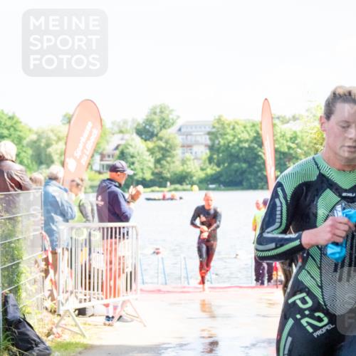 16.06.2024 - 7 Türme Triathlon MichiJ http://msf.ph/oto/6264975 16.06.2024 11:11:38 Schwimmen 43, 44, 159, 180, 192, 226, 249, 273 meine-sportfotos.de