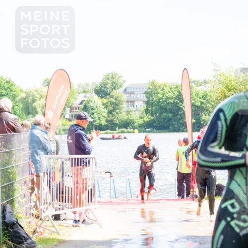 16.06.2024 - 7 Türme Triathlon MichiJ http://msf.ph/oto/6264976 16.06.2024 11:11:38 Schwimmen 43, 44, 159, 180, 192, 226, 249, 273 meine-sportfotos.de