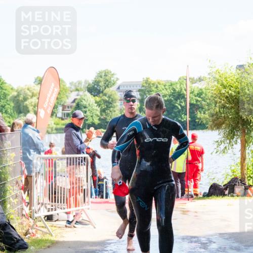 16.06.2024 - 7 Türme Triathlon MichiJ http://msf.ph/oto/6265016 16.06.2024 11:11:53 Schwimmen 9, 44, 159, 180, 192, 213, 247, 249, 273, 602 meine-sportfotos.de