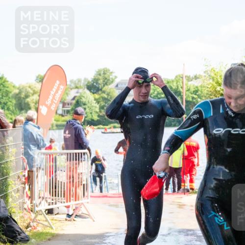 16.06.2024 - 7 Türme Triathlon MichiJ http://msf.ph/oto/6265020 16.06.2024 11:11:53 Schwimmen 9, 44, 159, 180, 192, 213, 247, 249, 273, 602 meine-sportfotos.de
