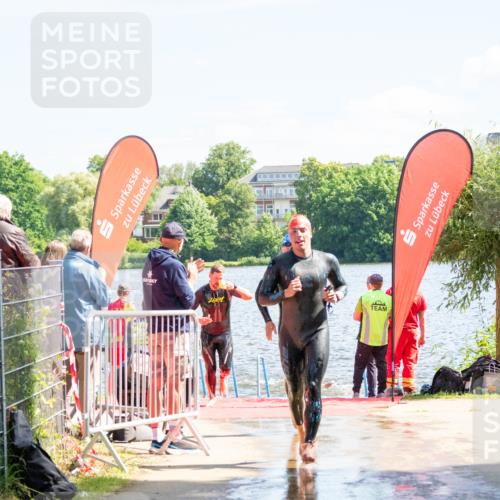 16.06.2024 - 7 Türme Triathlon MichiJ http://msf.ph/oto/6265034 16.06.2024 11:11:57 Schwimmen 9, 44, 159, 180, 192, 213, 247, 249, 273, 602 meine-sportfotos.de