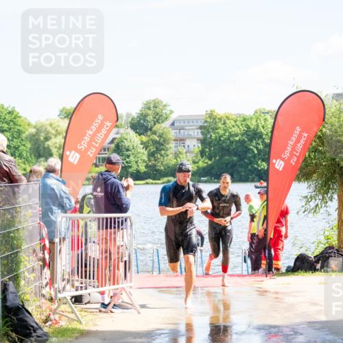 16.06.2024 - 7 Türme Triathlon MichiJ http://msf.ph/oto/6265047 16.06.2024 11:12:04 Schwimmen 9, 44, 180, 192, 213, 247, 249, 273, 602 meine-sportfotos.de