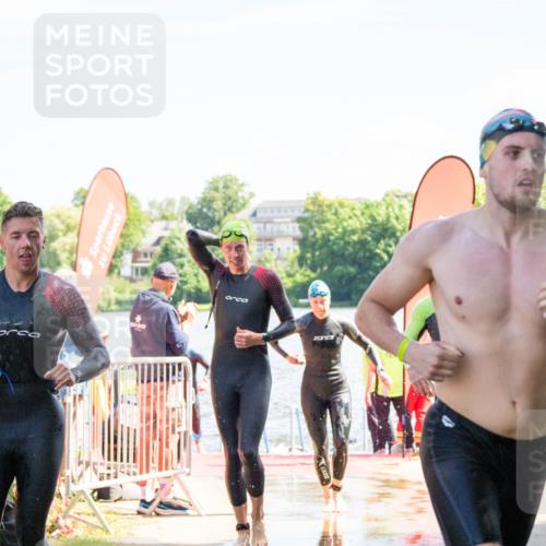 16.06.2024 - 7 Türme Triathlon MichiJ http://msf.ph/oto/6265069 16.06.2024 11:12:18 Schwimmen 9, 180, 213, 247, 249, 602 meine-sportfotos.de