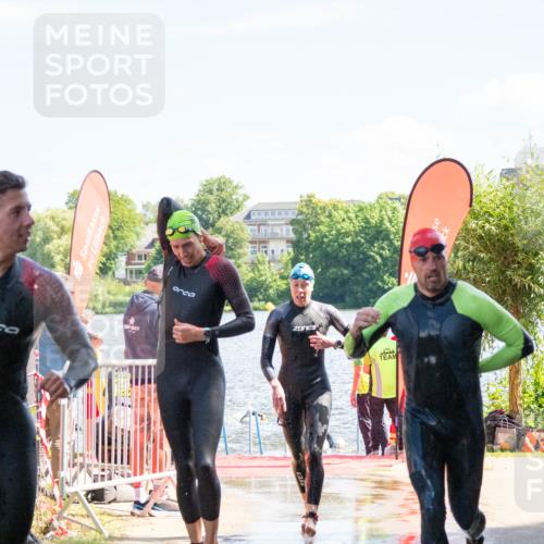 16.06.2024 - 7 Türme Triathlon MichiJ http://msf.ph/oto/6265070 16.06.2024 11:12:19 Schwimmen 9, 180, 213, 247, 602 meine-sportfotos.de
