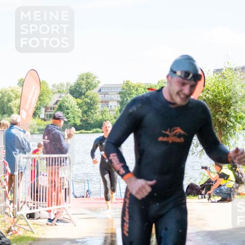 16.06.2024 - 7 Türme Triathlon MichiJ http://msf.ph/oto/6265097 16.06.2024 11:12:34 Schwimmen 9, 160, 602 meine-sportfotos.de