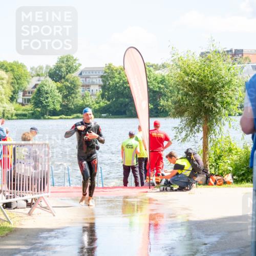 16.06.2024 - 7 Türme Triathlon MichiJ http://msf.ph/oto/6265154 16.06.2024 11:13:23 Schwimmen 32, 40, 148, 152, 157, 164, 188, 209, 259, 295 meine-sportfotos.de