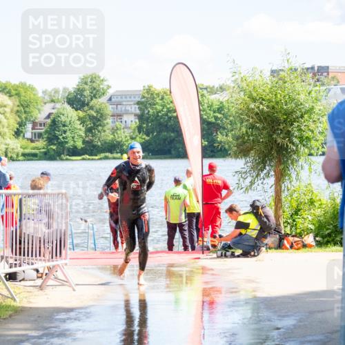 16.06.2024 - 7 Türme Triathlon MichiJ http://msf.ph/oto/6265156 16.06.2024 11:13:24 Schwimmen 32, 40, 148, 152, 157, 164, 188, 209, 259, 279, 295 meine-sportfotos.de