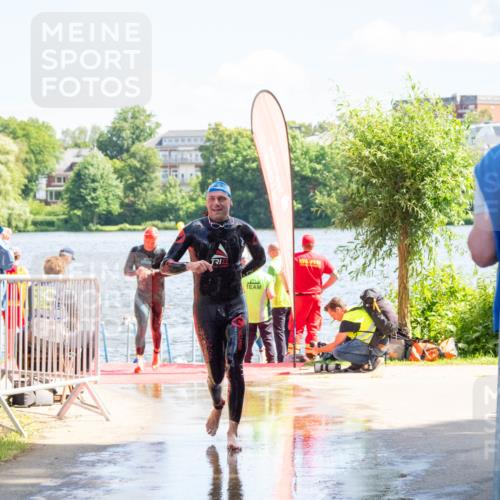 16.06.2024 - 7 Türme Triathlon MichiJ http://msf.ph/oto/6265161 16.06.2024 11:13:25 Schwimmen 32, 40, 148, 152, 157, 164, 188, 209, 259, 279, 295 meine-sportfotos.de