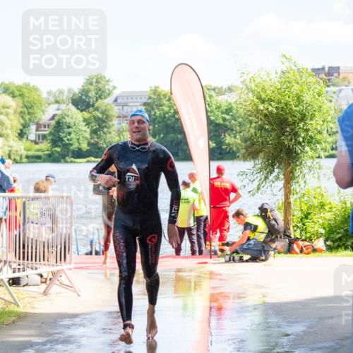 16.06.2024 - 7 Türme Triathlon MichiJ http://msf.ph/oto/6265165 16.06.2024 11:13:26 Schwimmen 32, 40, 148, 152, 157, 164, 188, 209, 259, 279, 295 meine-sportfotos.de