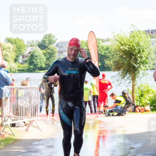 16.06.2024 - 7 Türme Triathlon MichiJ http://msf.ph/oto/6265182 16.06.2024 11:13:30 Schwimmen 32, 40, 148, 152, 157, 164, 171, 188, 209, 259, 279, 295 meine-sportfotos.de