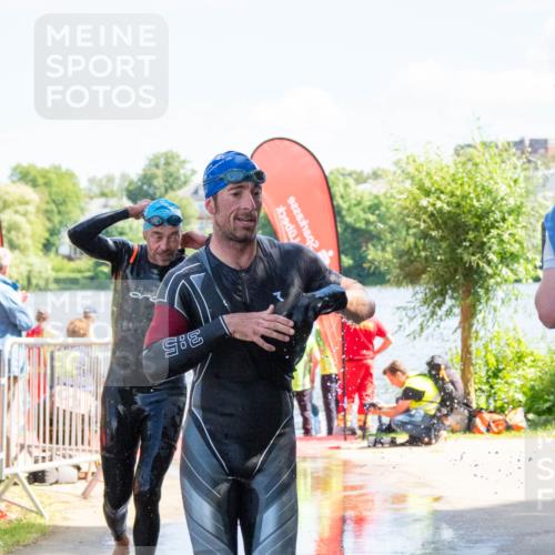 16.06.2024 - 7 Türme Triathlon MichiJ http://msf.ph/oto/6265223 16.06.2024 11:13:42 Schwimmen 40, 48, 152, 157, 164, 171, 188, 253, 259, 279, 295 meine-sportfotos.de