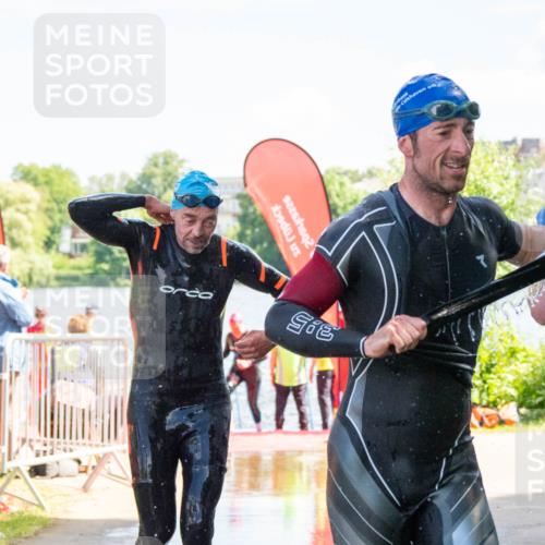 16.06.2024 - 7 Türme Triathlon MichiJ http://msf.ph/oto/6265224 16.06.2024 11:13:43 Schwimmen 40, 48, 152, 157, 164, 171, 188, 253, 259, 279, 291, 295 meine-sportfotos.de