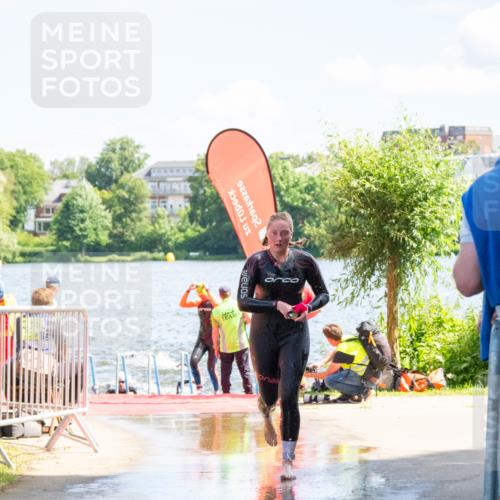 16.06.2024 - 7 Türme Triathlon MichiJ http://msf.ph/oto/6265233 16.06.2024 11:13:48 Schwimmen 40, 48, 152, 157, 164, 171, 253, 259, 279, 291 meine-sportfotos.de