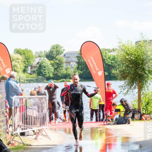 16.06.2024 - 7 Türme Triathlon MichiJ http://msf.ph/oto/6265266 16.06.2024 11:14:07 Schwimmen 40, 48, 171, 229, 253, 279, 291 meine-sportfotos.de