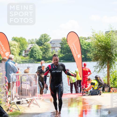 16.06.2024 - 7 Türme Triathlon MichiJ http://msf.ph/oto/6265267 16.06.2024 11:14:08 Schwimmen 48, 171, 229, 253, 279, 291 meine-sportfotos.de
