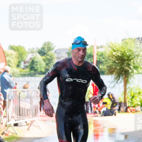 16.06.2024 - 7 Türme Triathlon MichiJ http://msf.ph/oto/6265286 16.06.2024 11:14:18 Schwimmen 48, 229, 253, 291 meine-sportfotos.de