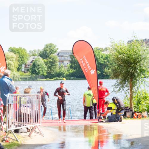 16.06.2024 - 7 Türme Triathlon MichiJ http://msf.ph/oto/6265290 16.06.2024 11:14:20 Schwimmen 48, 229, 291 meine-sportfotos.de