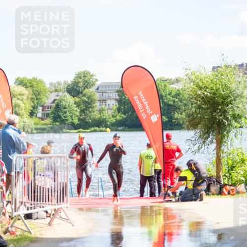 16.06.2024 - 7 Türme Triathlon MichiJ http://msf.ph/oto/6265291 16.06.2024 11:14:21 Schwimmen 48, 229, 291 meine-sportfotos.de