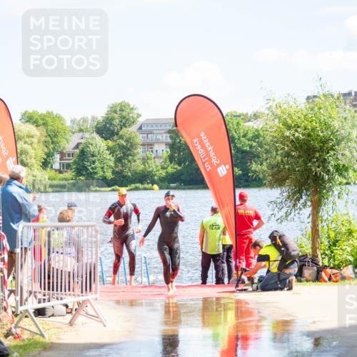 16.06.2024 - 7 Türme Triathlon MichiJ http://msf.ph/oto/6265292 16.06.2024 11:14:21 Schwimmen 48, 229, 291 meine-sportfotos.de