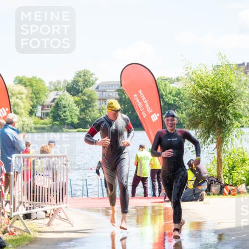 16.06.2024 - 7 Türme Triathlon MichiJ http://msf.ph/oto/6265299 16.06.2024 11:14:25 Schwimmen 229, 260, 291 meine-sportfotos.de