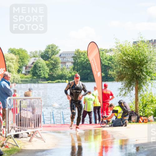 16.06.2024 - 7 Türme Triathlon MichiJ http://msf.ph/oto/6265306 16.06.2024 11:14:30 Schwimmen 229, 260, 291 meine-sportfotos.de