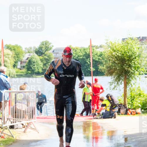 16.06.2024 - 7 Türme Triathlon MichiJ http://msf.ph/oto/6265312 16.06.2024 11:14:34 Schwimmen 229, 260 meine-sportfotos.de