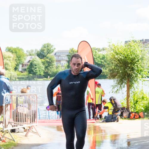 16.06.2024 - 7 Türme Triathlon MichiJ http://msf.ph/oto/6265325 16.06.2024 11:14:40 Schwimmen 215, 229, 260, 267 meine-sportfotos.de