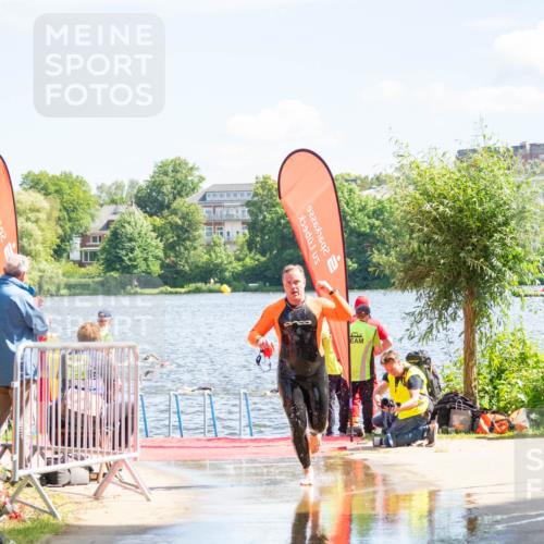 16.06.2024 - 7 Türme Triathlon MichiJ http://msf.ph/oto/6265332 16.06.2024 11:14:44 Schwimmen 21, 45, 215, 260, 267 meine-sportfotos.de