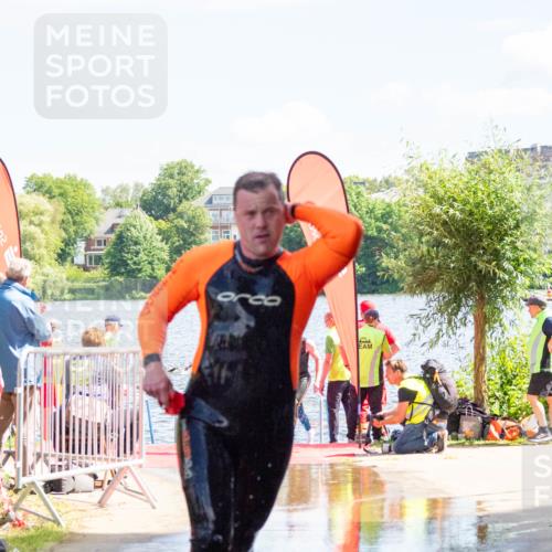 16.06.2024 - 7 Türme Triathlon MichiJ http://msf.ph/oto/6265338 16.06.2024 11:14:47 Schwimmen 21, 45, 166, 215, 260, 267 meine-sportfotos.de