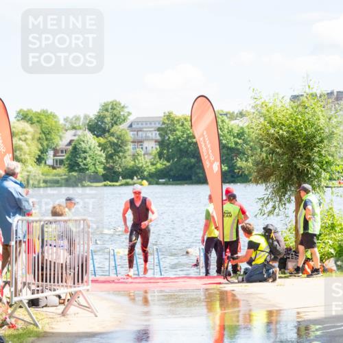 16.06.2024 - 7 Türme Triathlon MichiJ http://msf.ph/oto/6265340 16.06.2024 11:14:48 Schwimmen 21, 45, 166, 215, 260, 267 meine-sportfotos.de