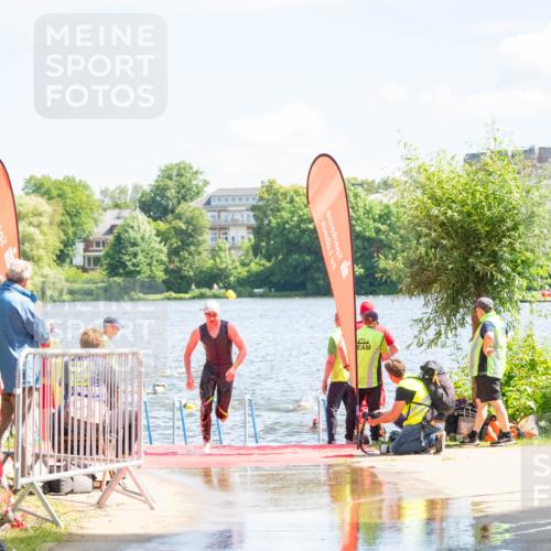 16.06.2024 - 7 Türme Triathlon MichiJ http://msf.ph/oto/6265341 16.06.2024 11:14:48 Schwimmen 21, 45, 166, 215, 260, 267 meine-sportfotos.de