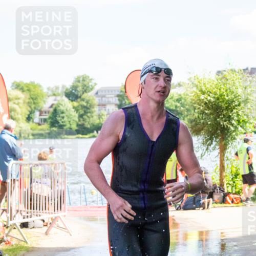 16.06.2024 - 7 Türme Triathlon MichiJ http://msf.ph/oto/6265349 16.06.2024 11:14:53 Schwimmen 21, 45, 166, 215, 260, 267, 294 meine-sportfotos.de