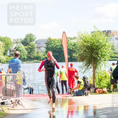 16.06.2024 - 7 Türme Triathlon MichiJ http://msf.ph/oto/6265357 16.06.2024 11:15:09 Schwimmen 21, 45, 166, 215, 260, 267, 287, 294 meine-sportfotos.de
