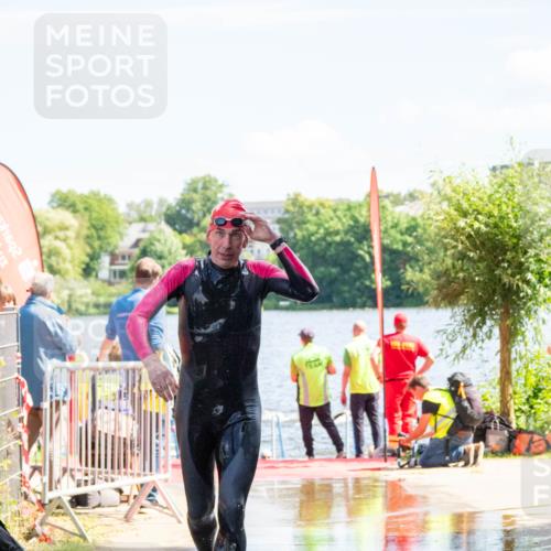 16.06.2024 - 7 Türme Triathlon MichiJ http://msf.ph/oto/6265365 16.06.2024 11:15:11 Schwimmen 21, 45, 166, 215, 267, 287, 294 meine-sportfotos.de