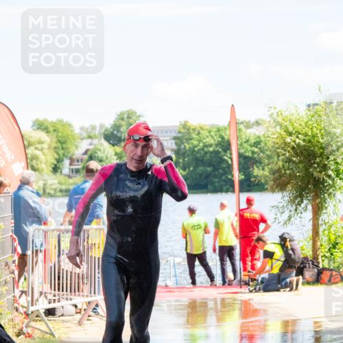 16.06.2024 - 7 Türme Triathlon MichiJ http://msf.ph/oto/6265367 16.06.2024 11:15:12 Schwimmen 21, 45, 166, 215, 267, 287, 294 meine-sportfotos.de