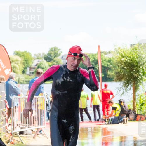 16.06.2024 - 7 Türme Triathlon MichiJ http://msf.ph/oto/6265369 16.06.2024 11:15:12 Schwimmen 21, 45, 166, 215, 267, 287, 294 meine-sportfotos.de