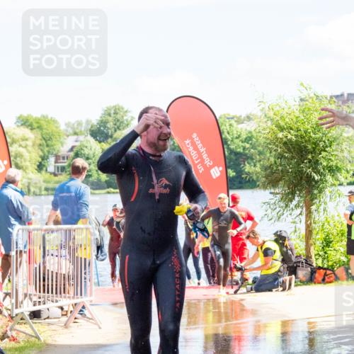 16.06.2024 - 7 Türme Triathlon MichiJ http://msf.ph/oto/6265386 16.06.2024 11:15:23 Schwimmen 21, 45, 166, 182, 183, 215, 267, 275, 287, 294 meine-sportfotos.de
