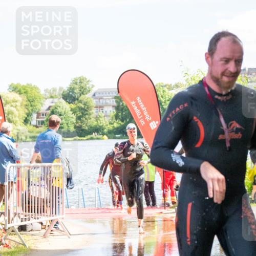 16.06.2024 - 7 Türme Triathlon MichiJ http://msf.ph/oto/6265391 16.06.2024 11:15:24 Schwimmen 21, 45, 166, 182, 183, 267, 275, 287, 294 meine-sportfotos.de