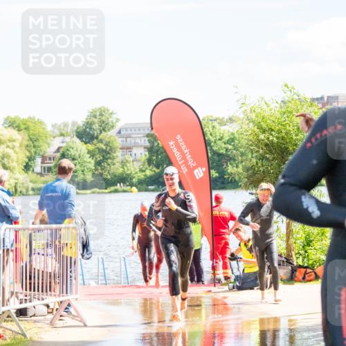 16.06.2024 - 7 Türme Triathlon MichiJ http://msf.ph/oto/6265393 16.06.2024 11:15:25 Schwimmen 21, 45, 166, 182, 183, 267, 275, 287, 294 meine-sportfotos.de