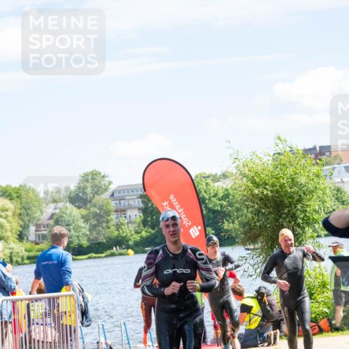 16.06.2024 - 7 Türme Triathlon MichiJ http://msf.ph/oto/6265395 16.06.2024 11:15:26 Schwimmen 21, 45, 166, 182, 183, 267, 275, 287, 294 meine-sportfotos.de